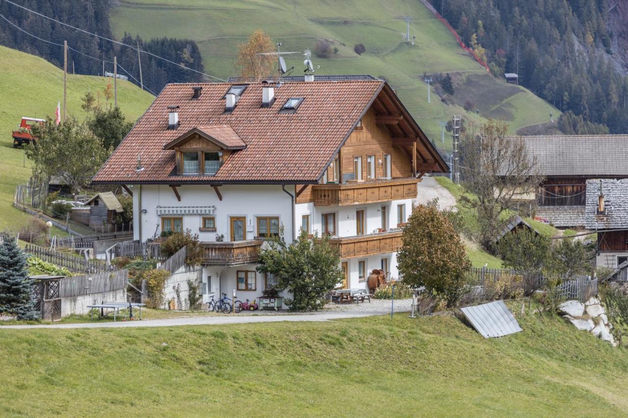 Haus Belodei - Apt B San Martino in Badia Exterior foto
